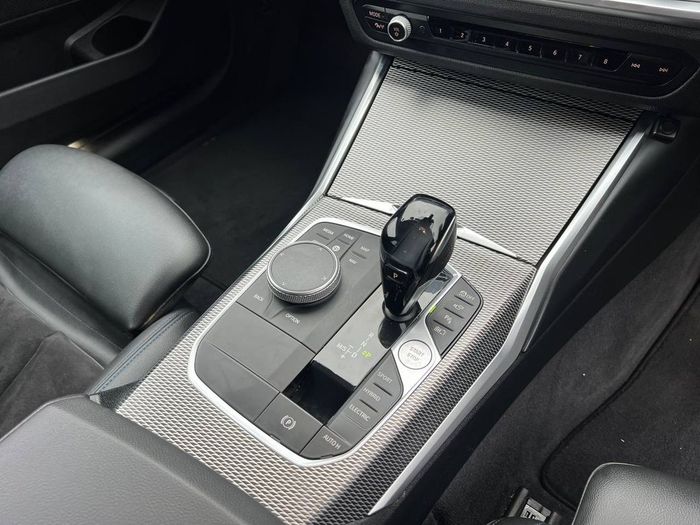 BMW 3 Series 2021