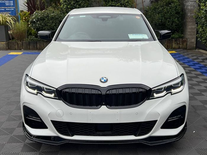 BMW 3 Series 2021