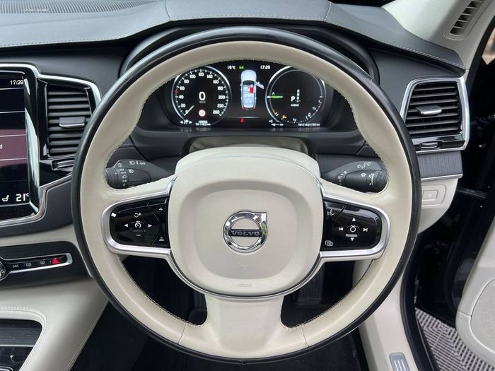 Volvo XC90 2019