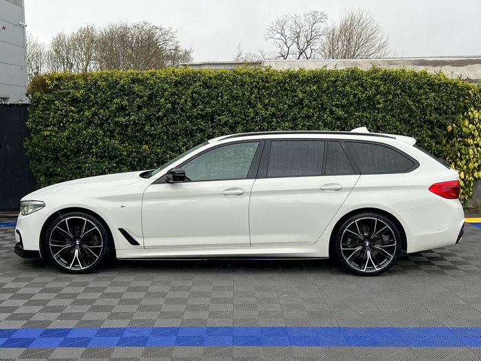 BMW 5 Series 2019