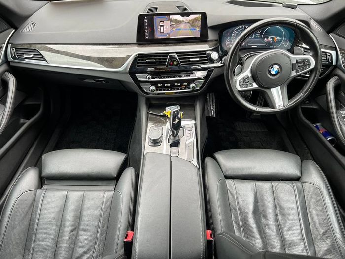 BMW 5 Series 2019