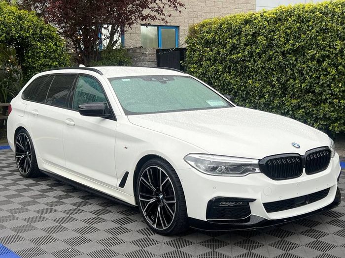 BMW 5 Series 2019