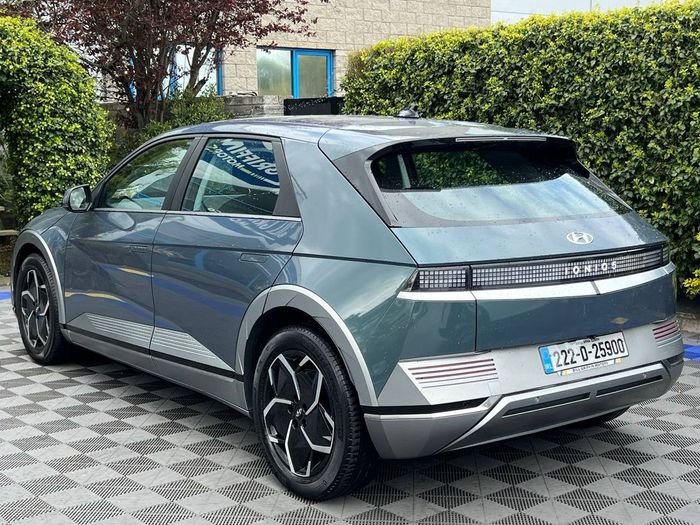 Hyundai Ioniq 2022