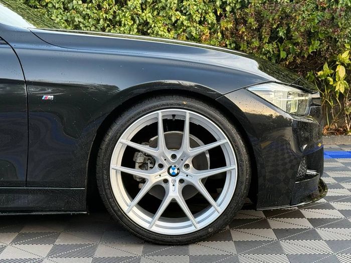 BMW 3 Series 2019