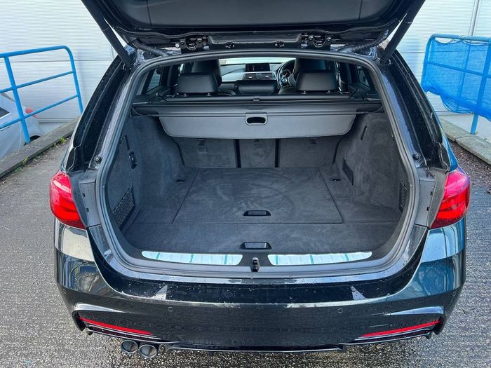 BMW 3 Series 2019