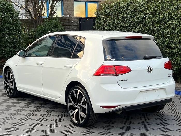 Volkswagen Golf 2014