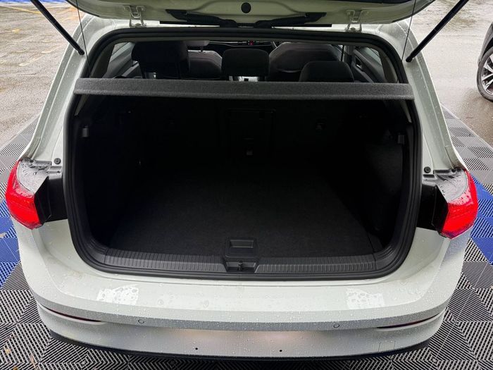 Volkswagen Golf 2024