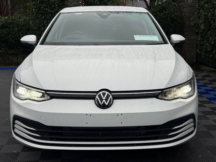 Volkswagen Golf 2024