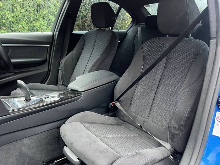 BMW 3 Series 2019
