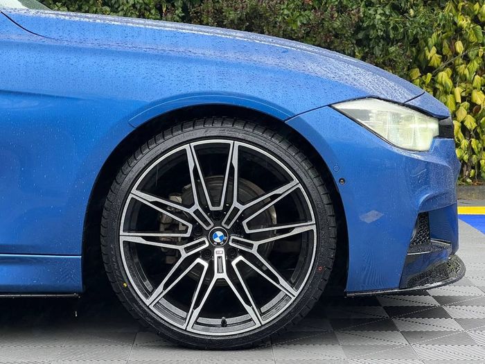 BMW 3 Series 2019