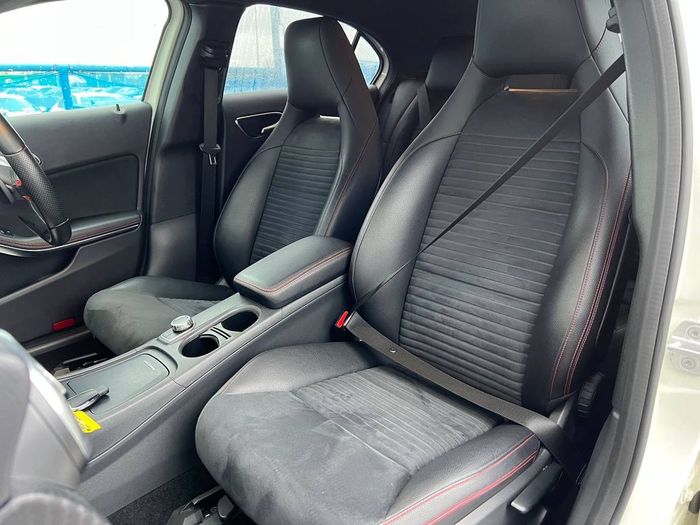 Mercedes-Benz A-Class 2015