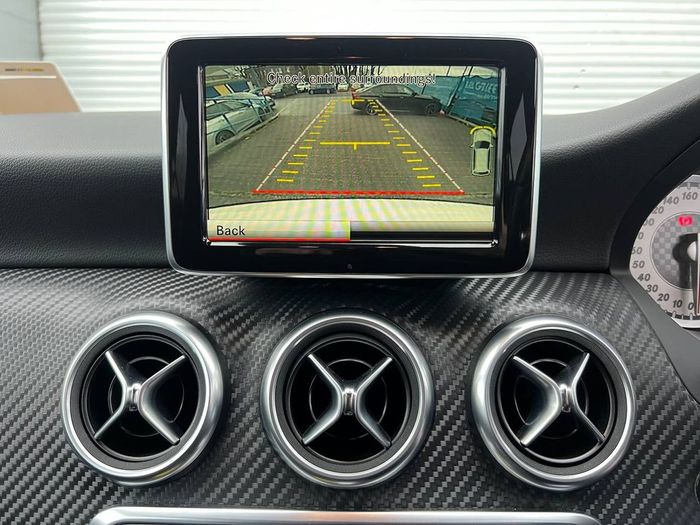 Mercedes-Benz A-Class 2015