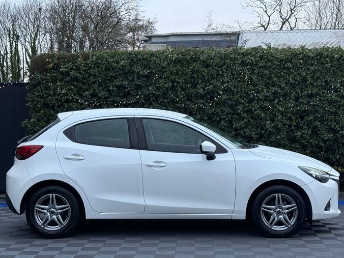 Mazda Demio 2017