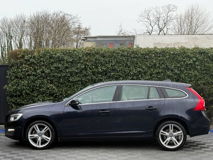 Volvo V60 2018