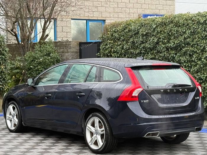 Volvo V60 2018