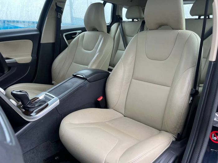 Volvo V60 2018