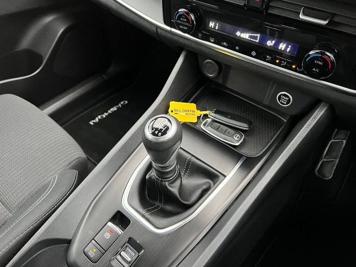 Nissan QASHQAI 2023