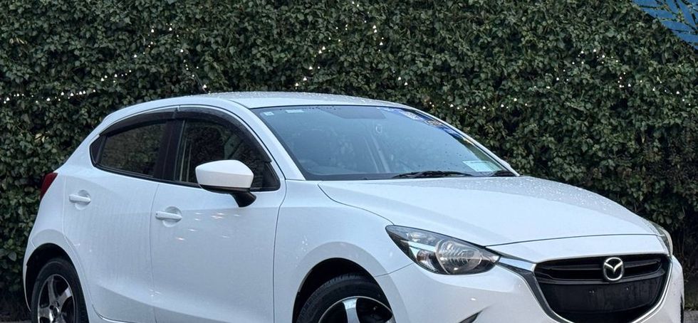 Mazda Demio 2016