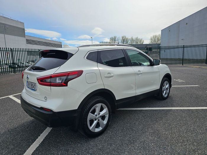 Nissan QASHQAI 2019
