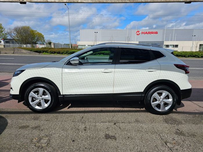 Nissan QASHQAI 2018