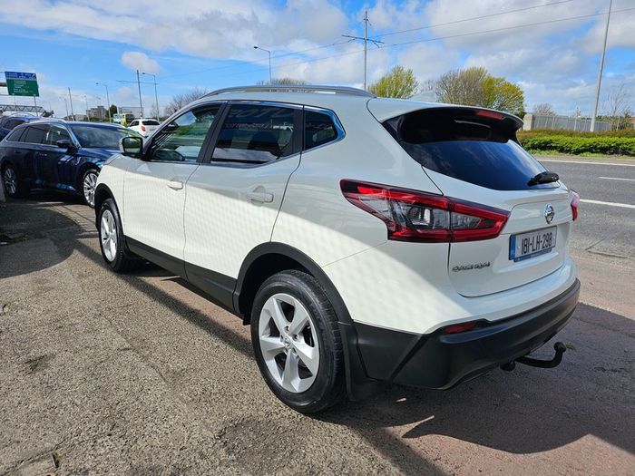 Nissan QASHQAI 2018
