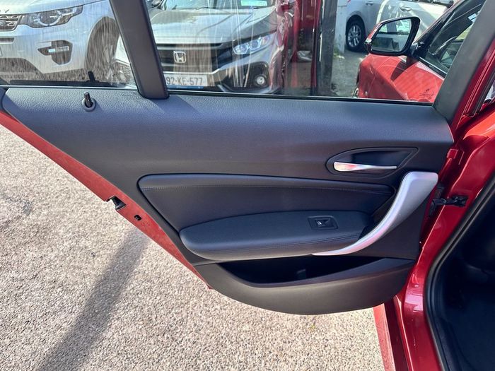 BMW 1 Series 2019
