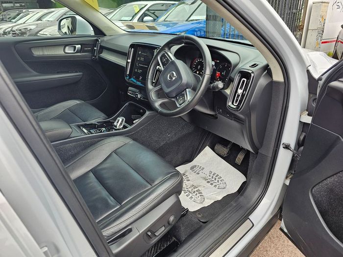 Volvo XC40 2019