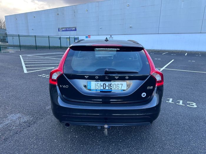 Volvo V60 2015