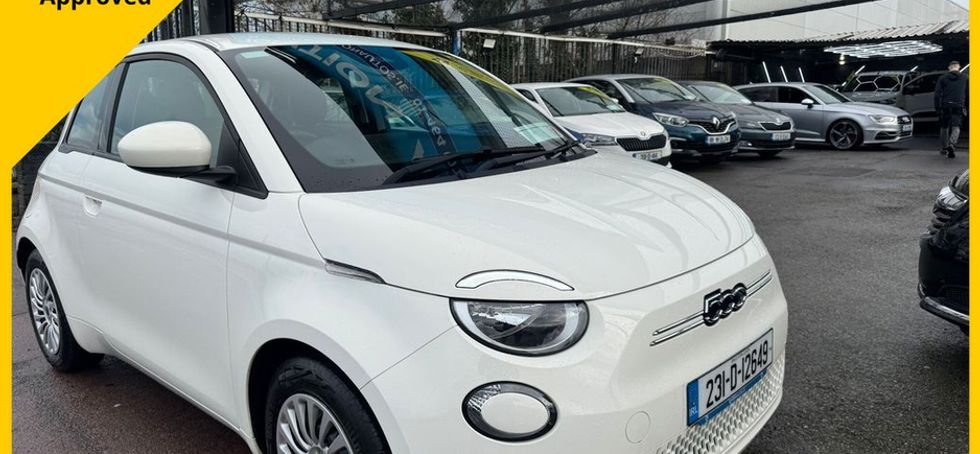 Fiat 500e 2023