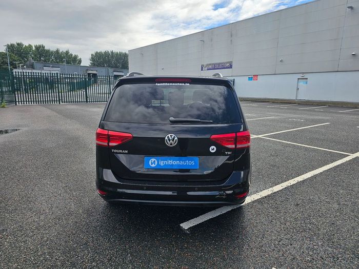Volkswagen Touran 2016