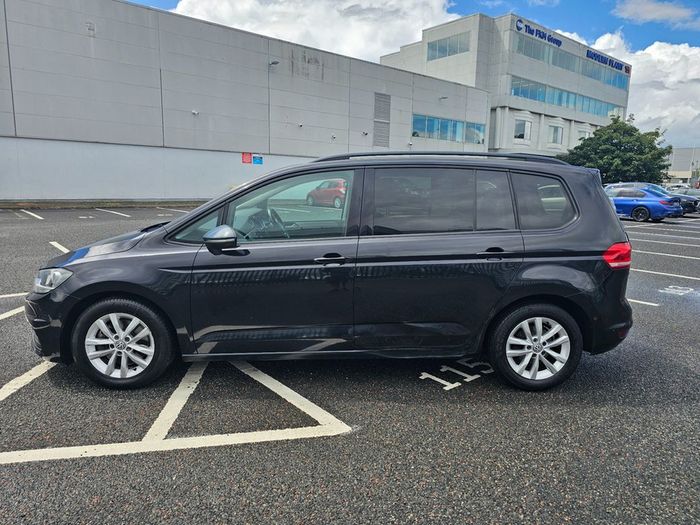 Volkswagen Touran 2016