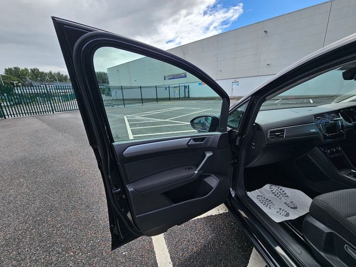 Volkswagen Touran 2016
