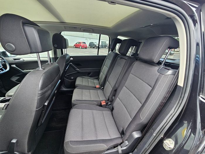 Volkswagen Touran 2016