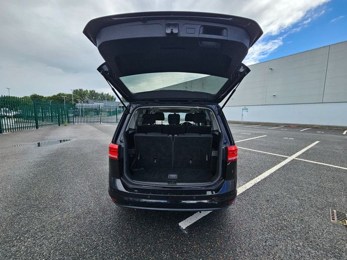 Volkswagen Touran 2016