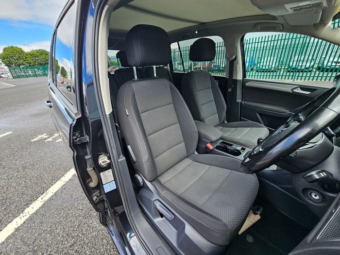 Volkswagen Touran 2016