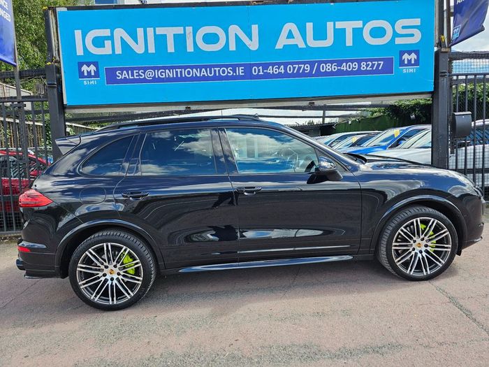 Porsche Cayenne 2016