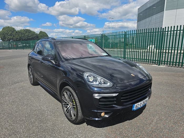 Porsche Cayenne 2016
