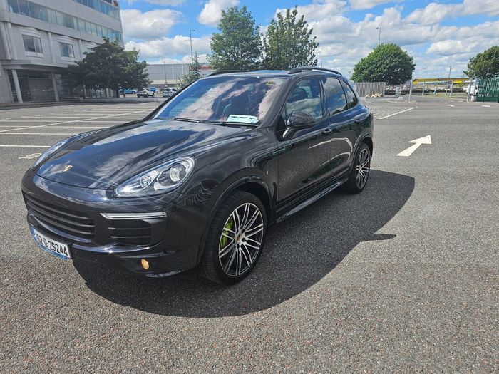 Porsche Cayenne 2016