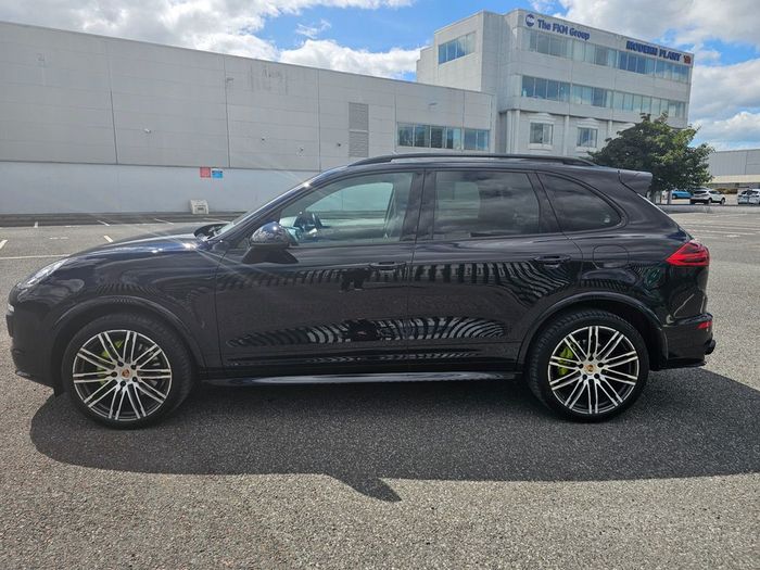 Porsche Cayenne 2016