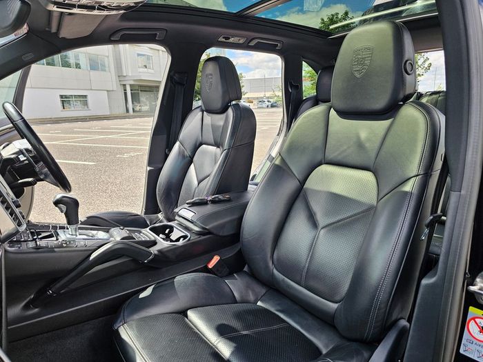 Porsche Cayenne 2016