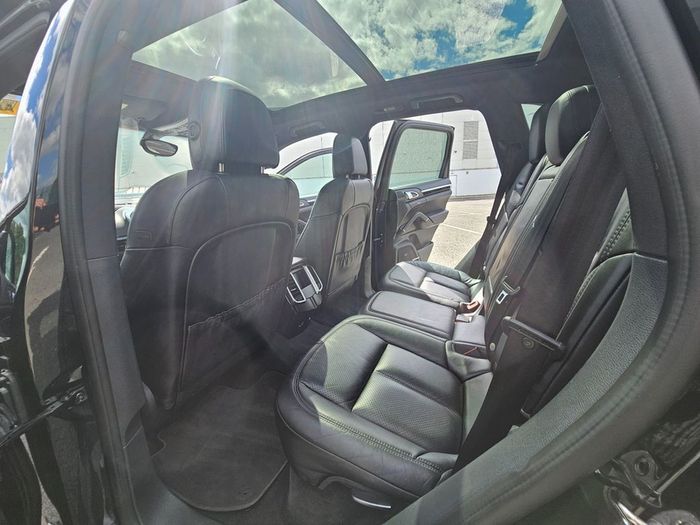 Porsche Cayenne 2016