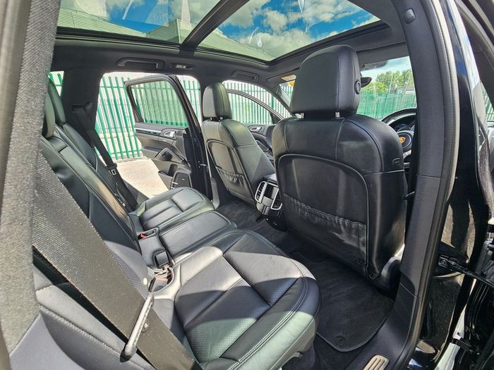 Porsche Cayenne 2016