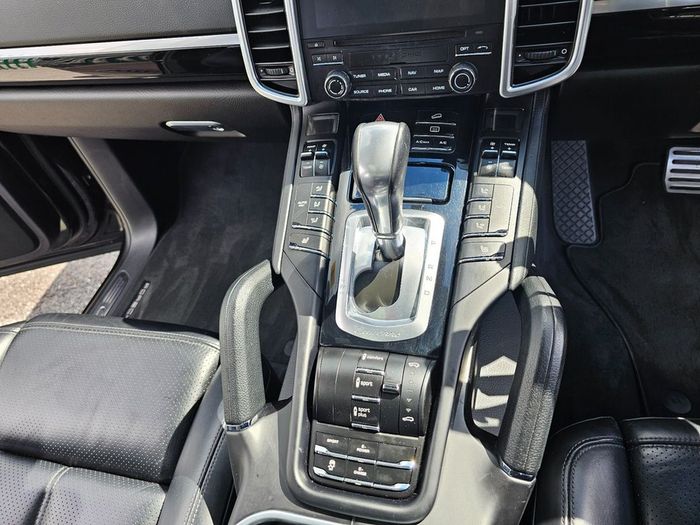 Porsche Cayenne 2016