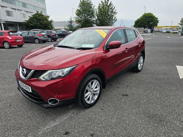 Nissan QASHQAI 2015