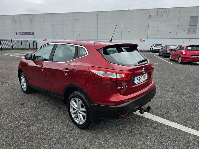 Nissan QASHQAI 2015