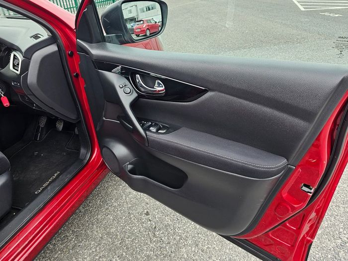 Nissan QASHQAI 2015