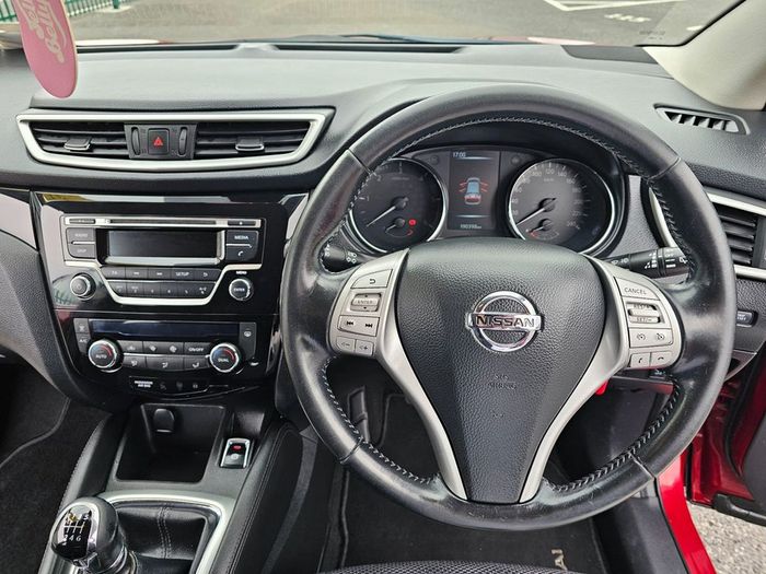 Nissan QASHQAI 2015
