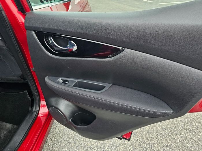 Nissan QASHQAI 2015