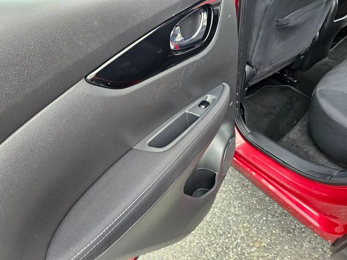 Nissan QASHQAI 2015