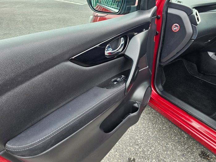 Nissan QASHQAI 2015
